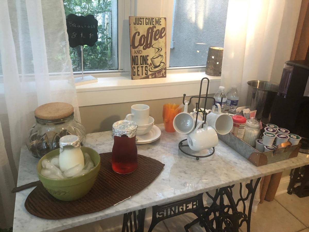 Villa Olivia Guest Rooms 好莱坞 外观 照片