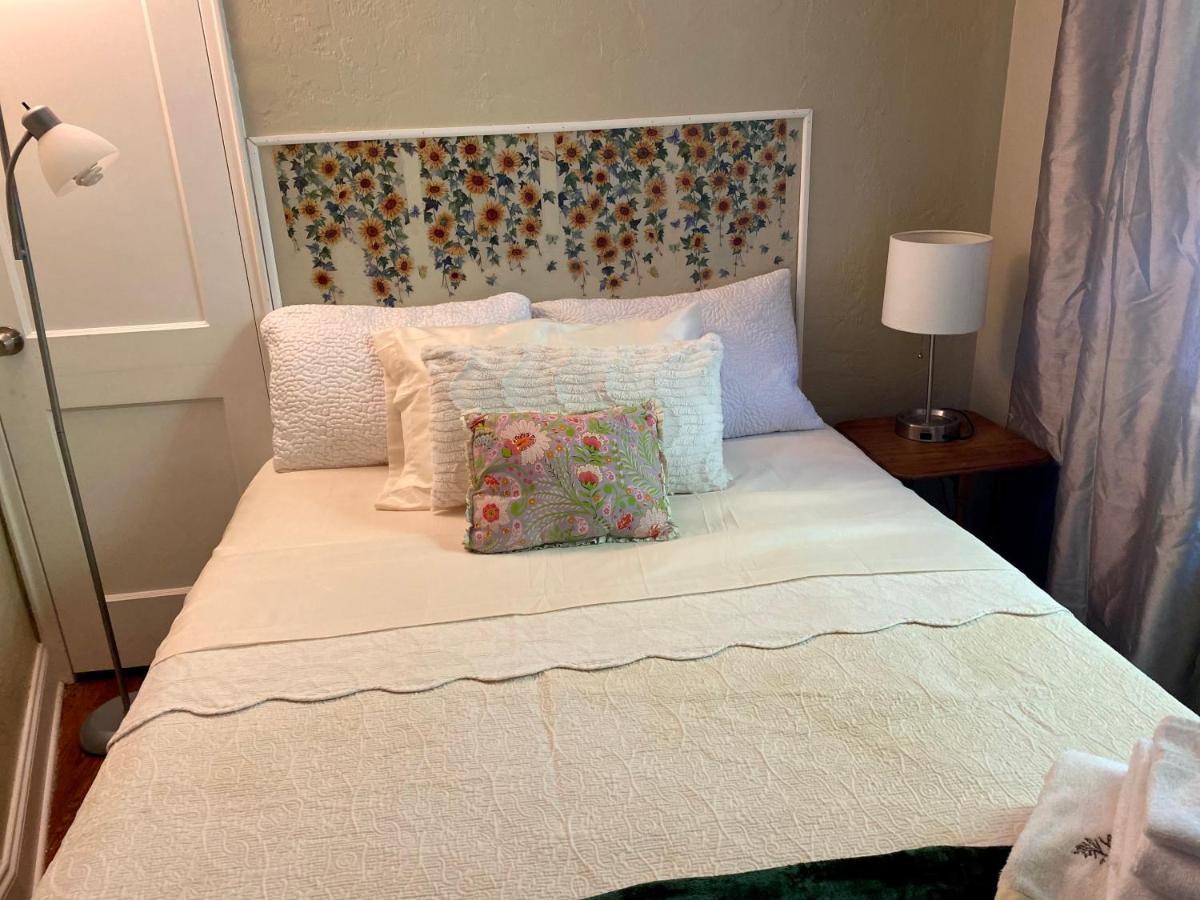 Villa Olivia Guest Rooms 好莱坞 外观 照片