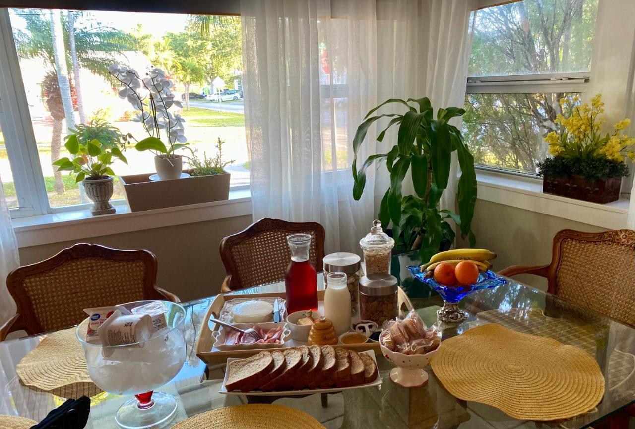 Villa Olivia Guest Rooms 好莱坞 外观 照片